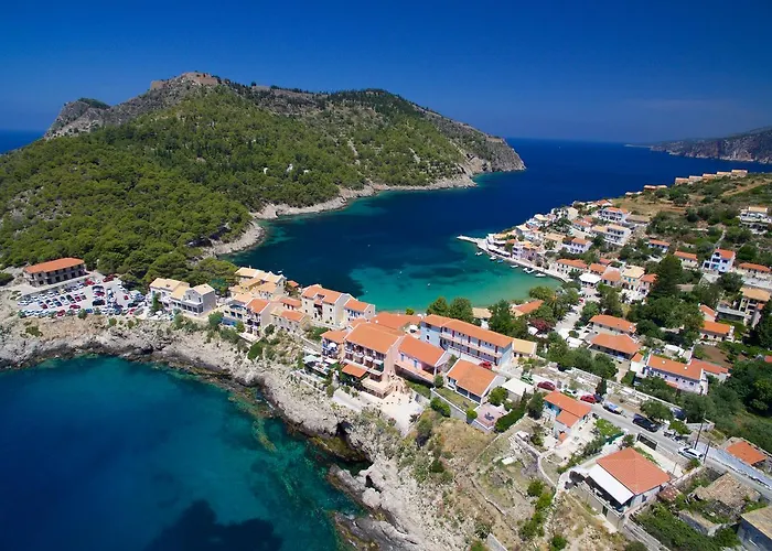 Apoplous With Pool *